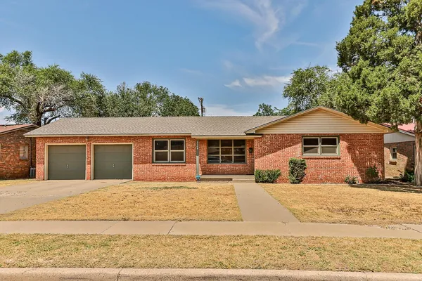 $1,700 | 3104 49th Street, Lubbock, TX 79413