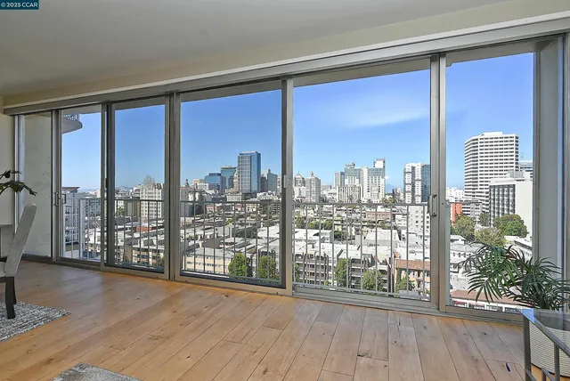 $525,000 | 1555 Lakeside Drive, Unit 184, Oakland, CA 94612