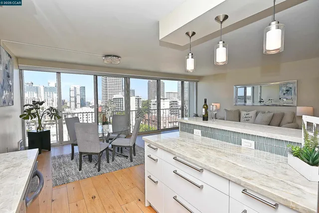 $525,000 | 1555 Lakeside Drive, Unit 184, Oakland, CA 94612