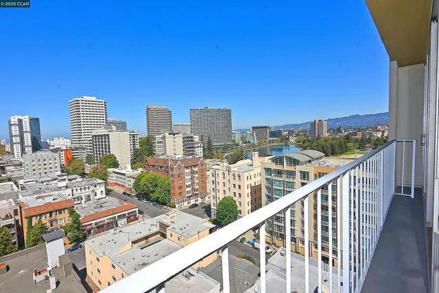 $525,000 | 1555 Lakeside Drive, Unit 184, Oakland, CA 94612