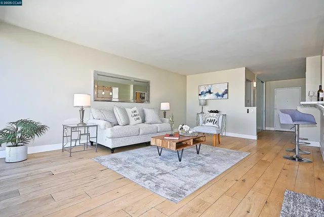 $525,000 | 1555 Lakeside Drive, Unit 184, Oakland, CA 94612