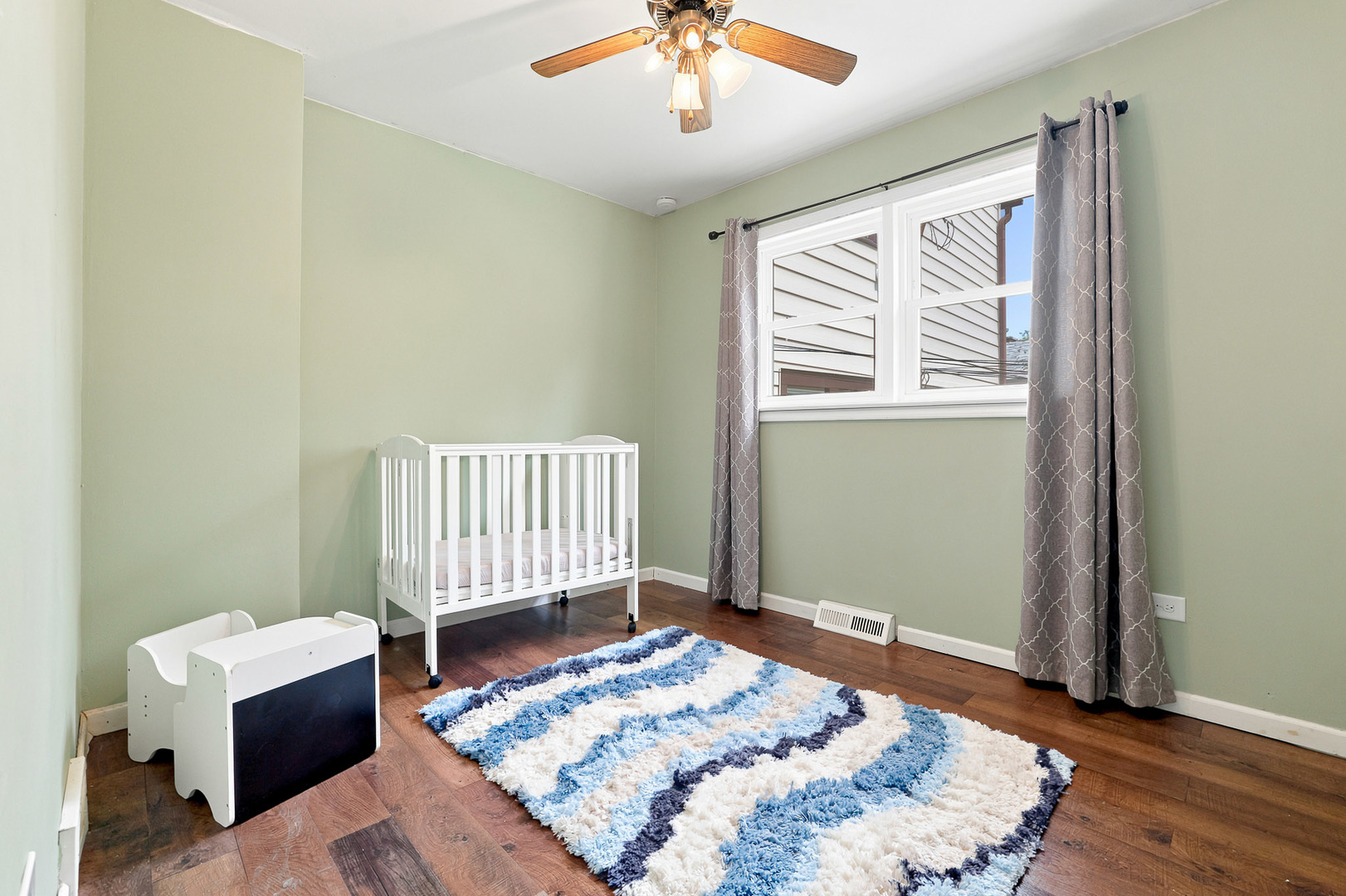 11157 South Spaulding Avenue Chicago, IL 60655 - Photo 10 of 21