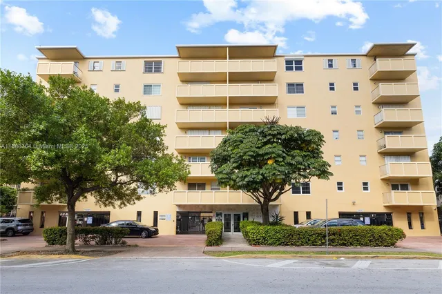 $275,000 | 730 Pennsylvania Avenue, Unit 210, Miami Beach, FL 33139