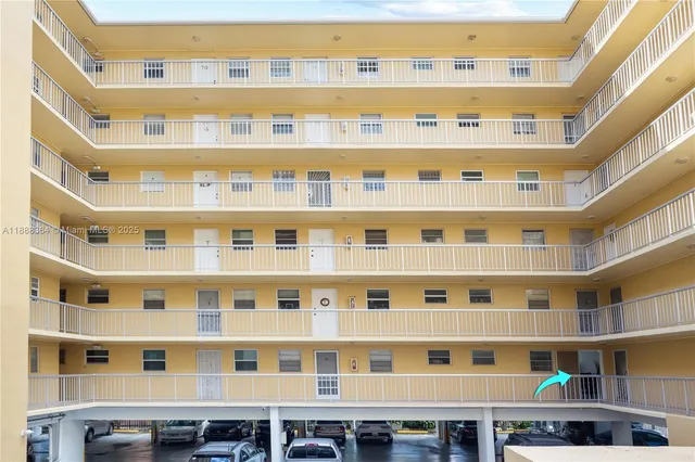 $275,000 | 730 Pennsylvania Avenue, Unit 210, Miami Beach, FL 33139