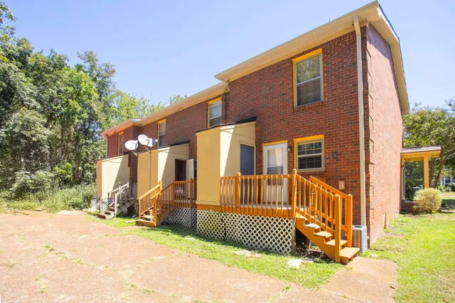 $1,050 | 718 Holder Drive, Nashville, TN 37217