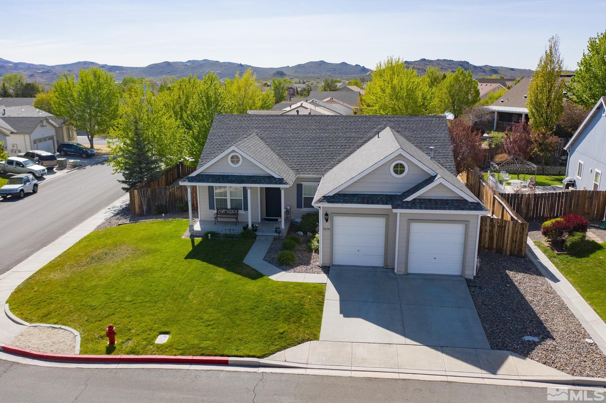9690 Silver Desert Way Reno, NV 89506 - Photo 2 of 31 Photo 2