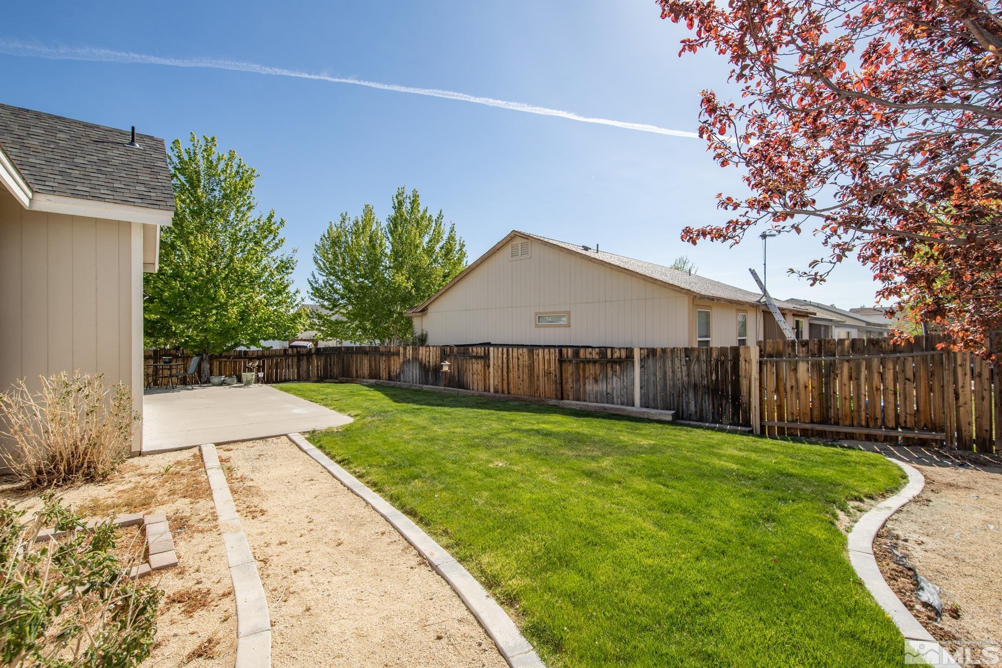 9690 Silver Desert Way Reno, NV 89506 - Photo 9 of 31 Photo 9
