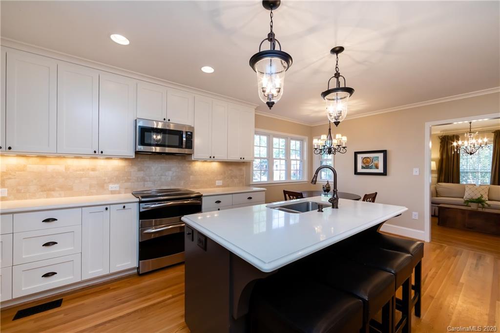4518 Barwick Road Charlotte, NC 28211 - Photo 12 of 48 Gallery Image 12