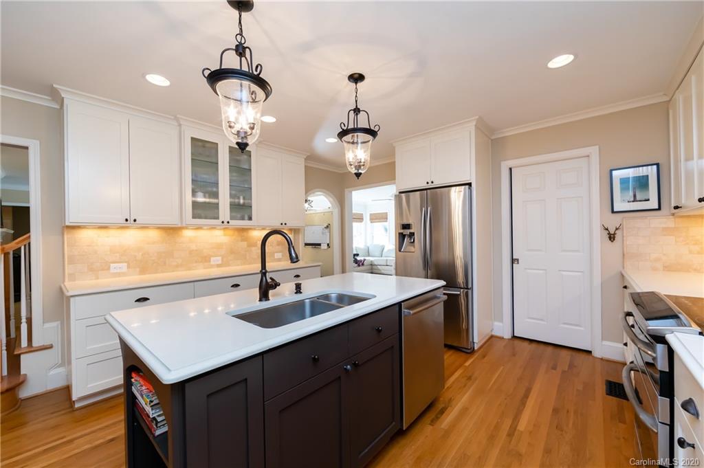 4518 Barwick Road Charlotte, NC 28211 - Photo 14 of 48 Gallery Image 14