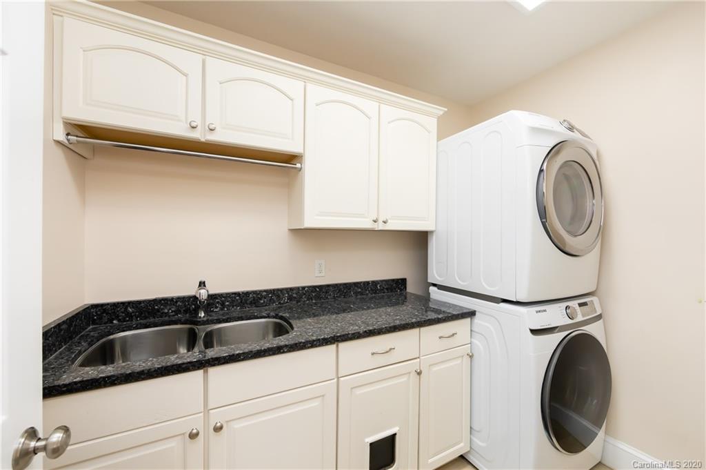 4518 Barwick Road Charlotte, NC 28211 - Photo 22 of 48 Gallery Image 22