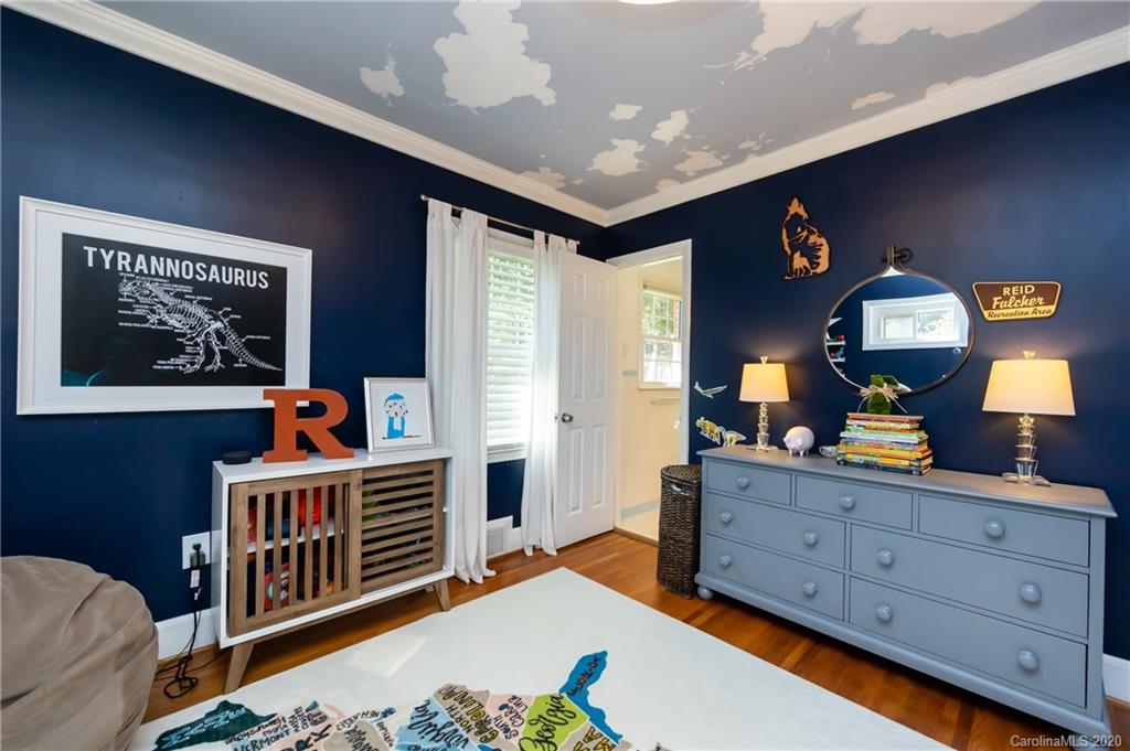 4518 Barwick Road Charlotte, NC 28211 - Photo 32 of 48 Gallery Image 32