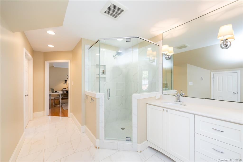 4518 Barwick Road Charlotte, NC 28211 - Photo 41 of 48 Gallery Image 41