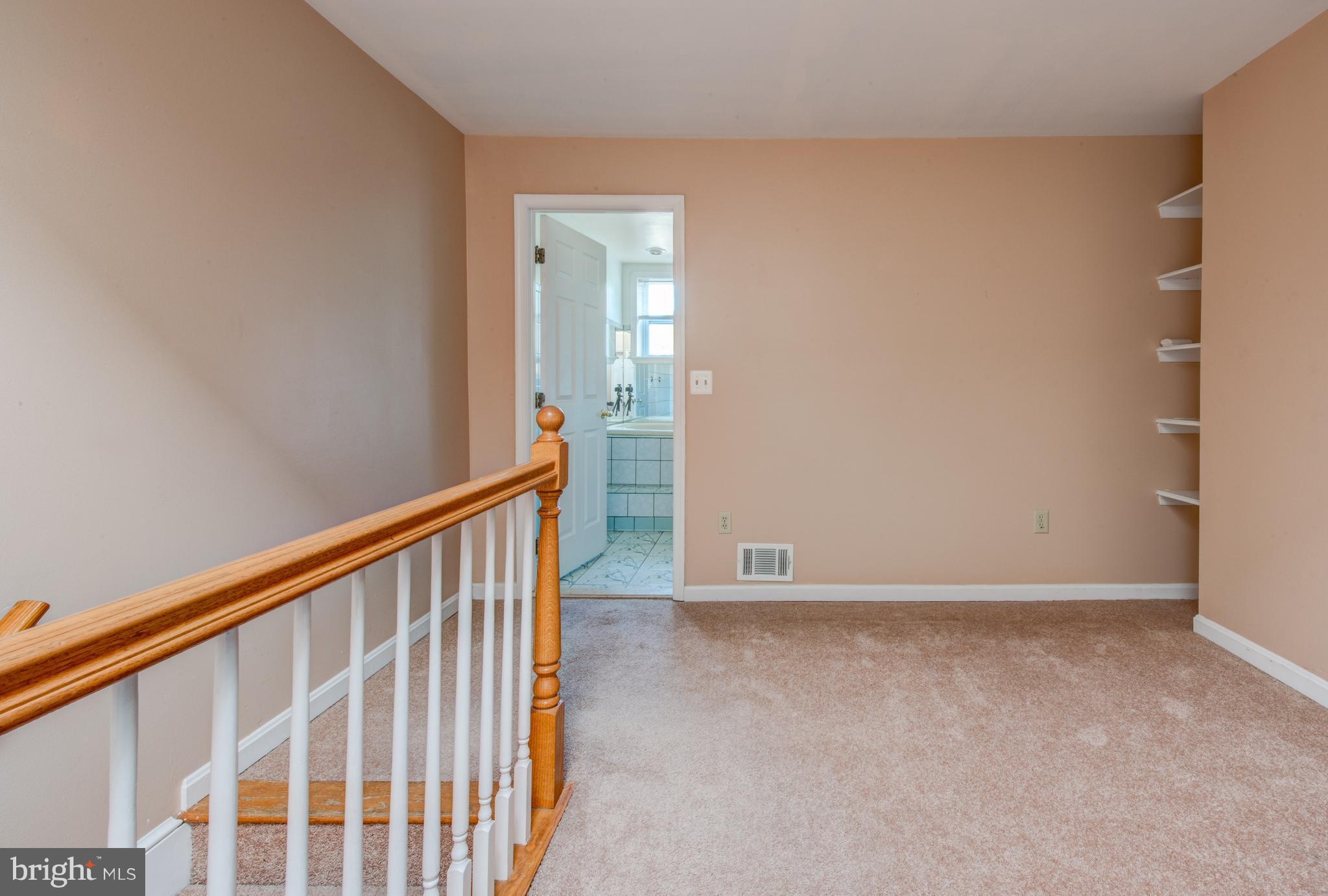 4325 Falls Road Baltimore, MD 21211 - Photo 9 of 18 Interior (General)