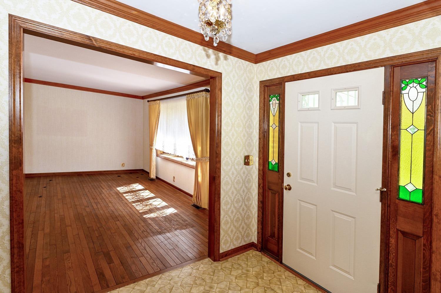 7020 Weiss Road Cincinnati, OH 45247 - Photo 6 of 39
