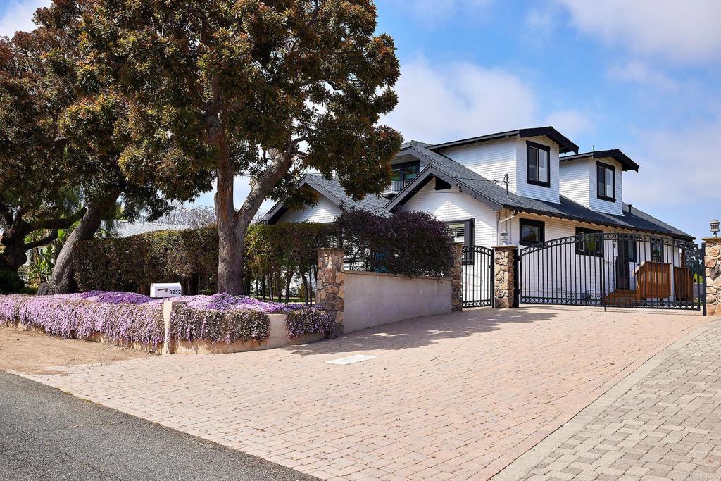 3252 Highland Drive Carlsbad, CA 92008 - Photo 37 of 55