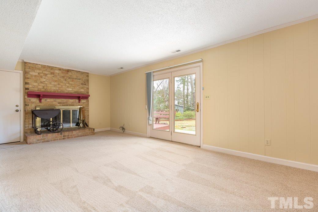 4021 Grimstead Lane Raleigh, NC 27613 - Photo 11 of 25