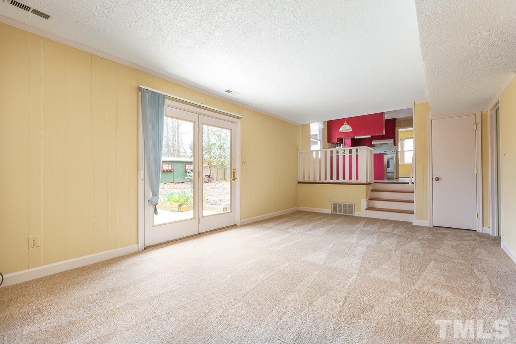 4021 Grimstead Lane Raleigh, NC 27613 - Photo 12 of 25