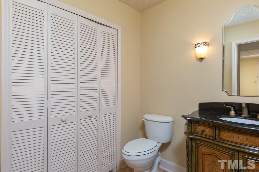 4021 Grimstead Lane Raleigh, NC 27613 - Photo 19 of 25