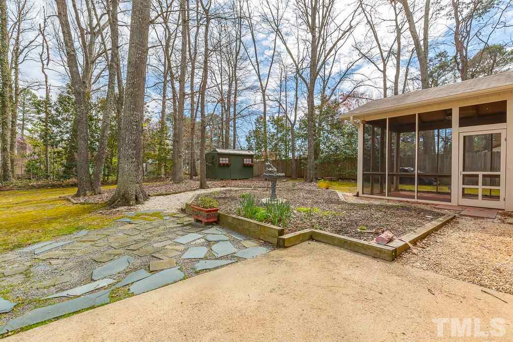 4021 Grimstead Lane Raleigh, NC 27613 - Photo 22 of 25