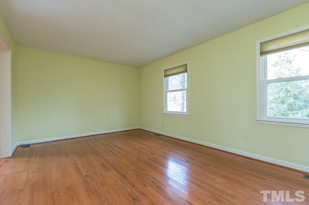 4021 Grimstead Lane Raleigh, NC 27613 - Photo 4 of 25