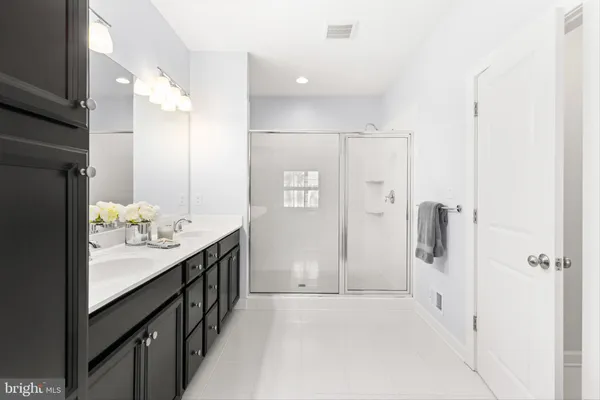 $425,000 | 2 Smithfield Court, Unit 11, Ocean View, DE 19970