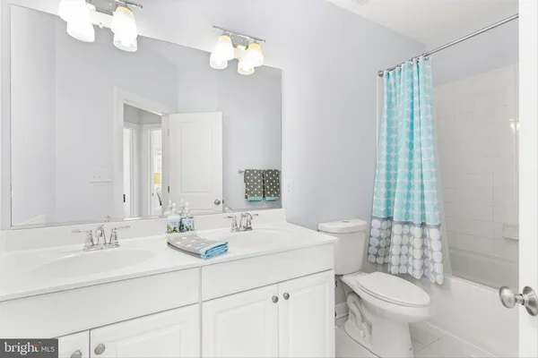 $425,000 | 2 Smithfield Court, Unit 11, Ocean View, DE 19970