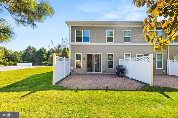 $425,000 | 2 Smithfield Court, Unit 11, Ocean View, DE 19970