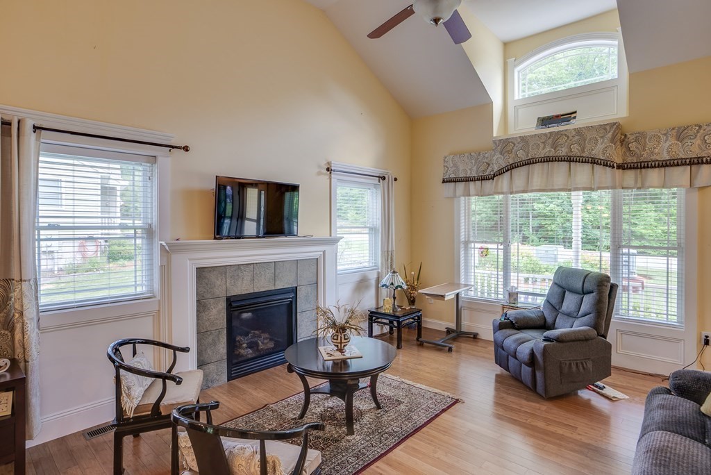 4 R Indian Hill Road, Unit 4R Derry, NH 03038 - Photo 12 of 30