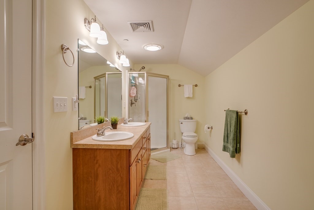 4 R Indian Hill Road, Unit 4R Derry, NH 03038 - Photo 21 of 30