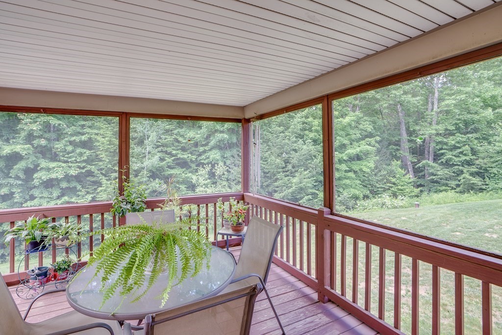 4 R Indian Hill Road, Unit 4R Derry, NH 03038 - Photo 27 of 30