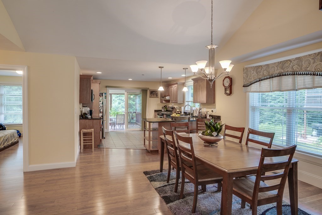 4 R Indian Hill Road, Unit 4R Derry, NH 03038 - Photo 7 of 30