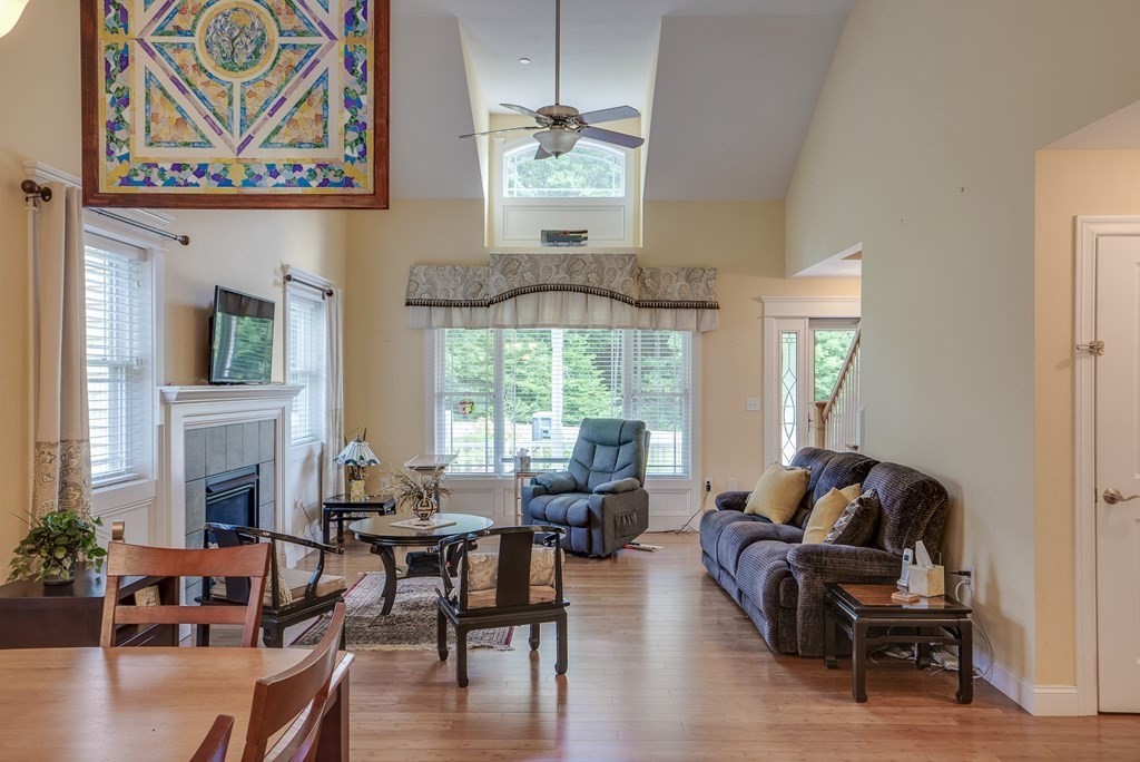 4 R Indian Hill Road, Unit 4R Derry, NH 03038 - Photo 9 of 30