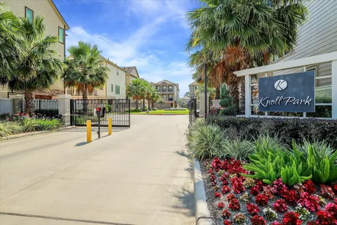 $359,900 | 1764 Trinity Bend Drive, Houston, TX 77080