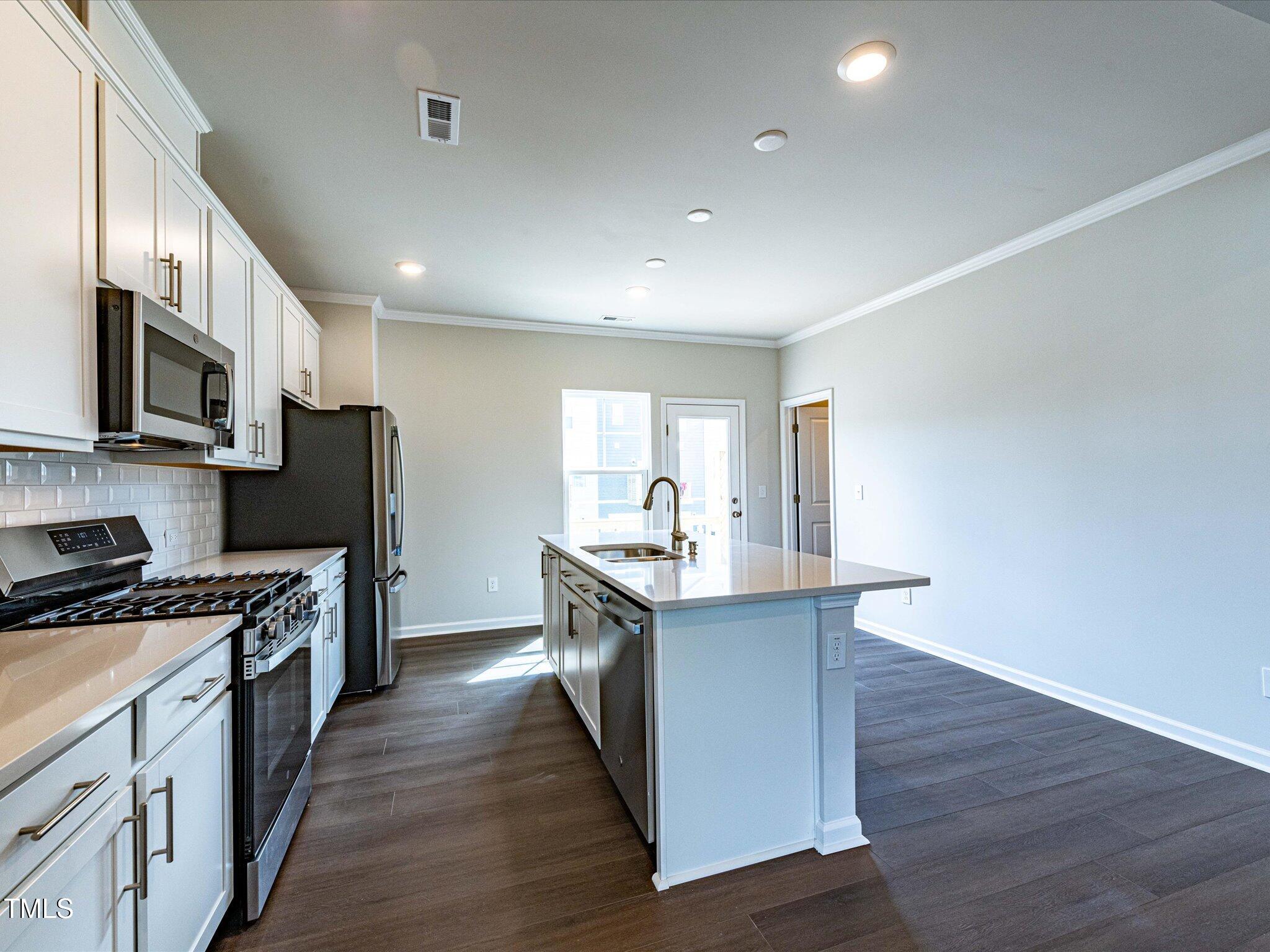 239 Nahunta Drive Apex, NC 27539 - Photo 13 of 33 14-DSC_0982