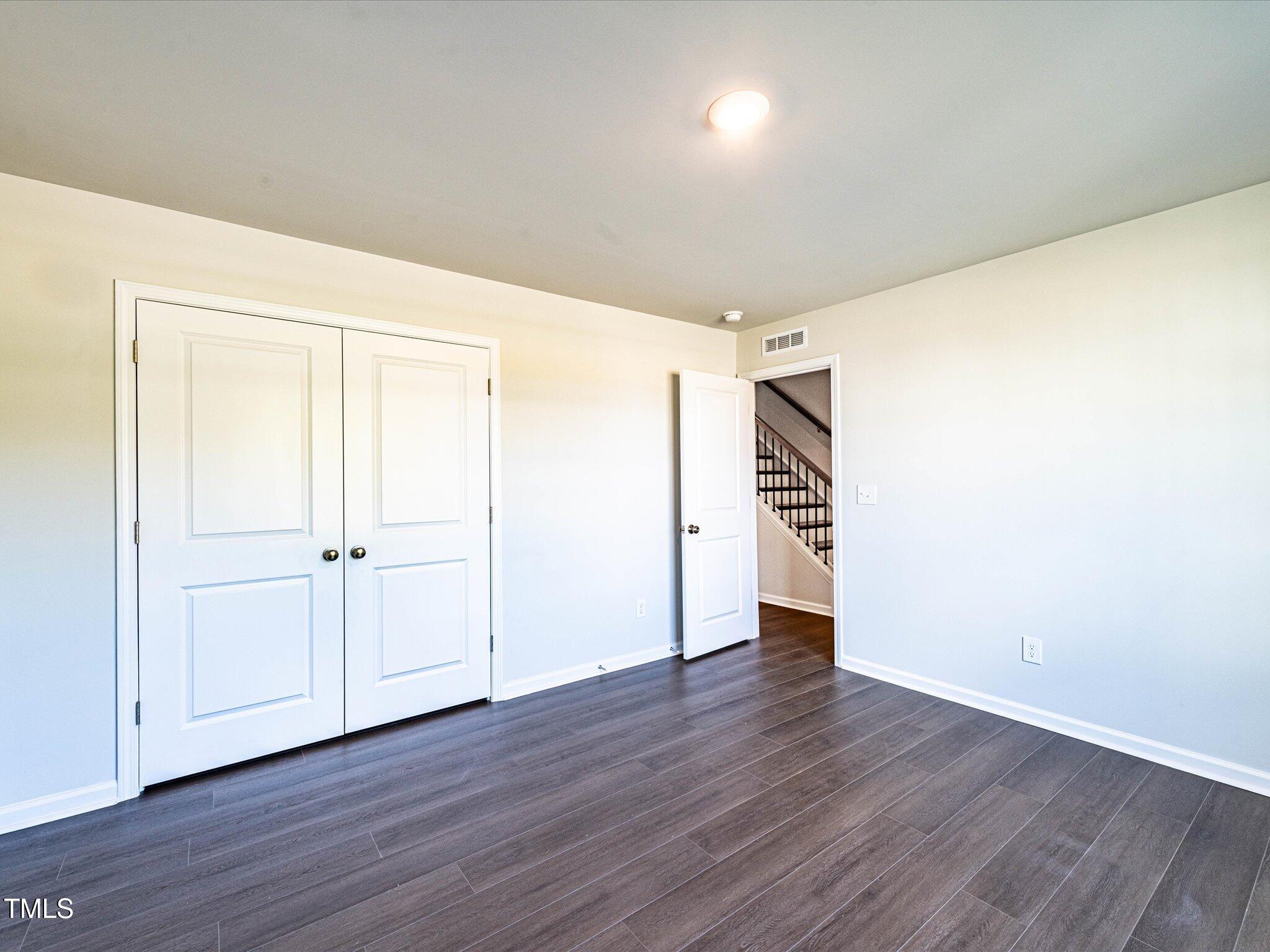 239 Nahunta Drive Apex, NC 27539 - Photo 6 of 33 07-DSC_0947