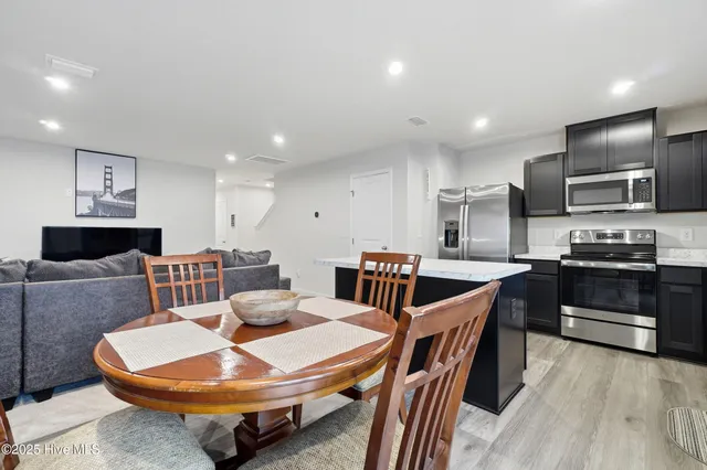 $219,500 | 1502 Lambsberry Circle, Elizabeth City, NC 27909