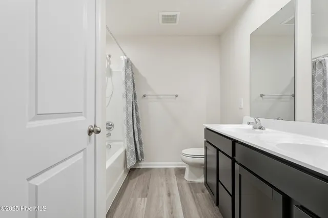 $219,500 | 1502 Lambsberry Circle, Elizabeth City, NC 27909