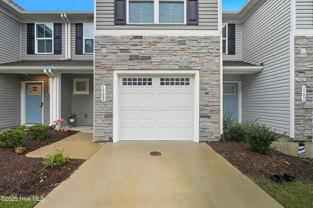 $219,500 | 1502 Lambsberry Circle, Elizabeth City, NC 27909