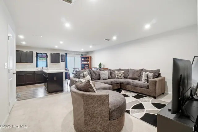 $219,500 | 1502 Lambsberry Circle, Elizabeth City, NC 27909