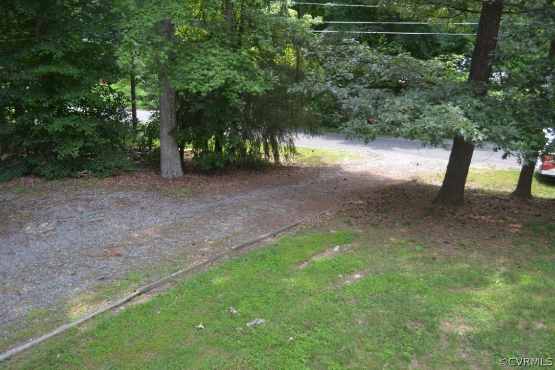 6405 Spruce Road Quinton, VA 23141 - Photo 17 of 24 Gallery Image 17