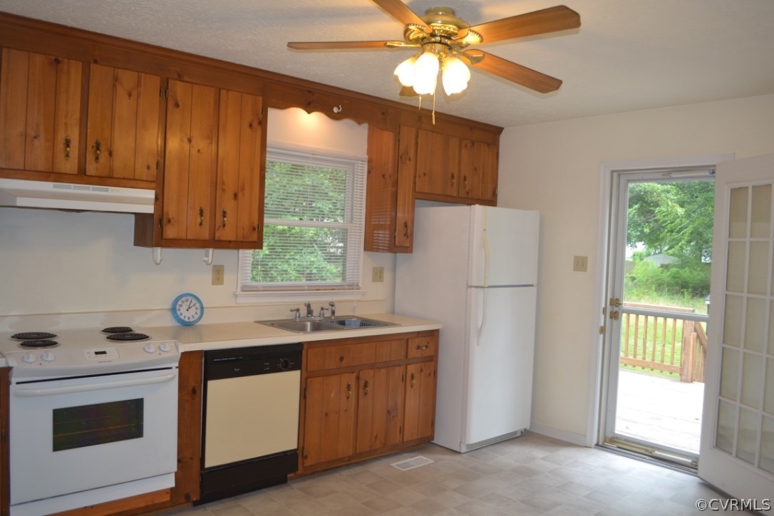 6405 Spruce Road Quinton, VA 23141 - Photo 6 of 24 Gallery Image 6