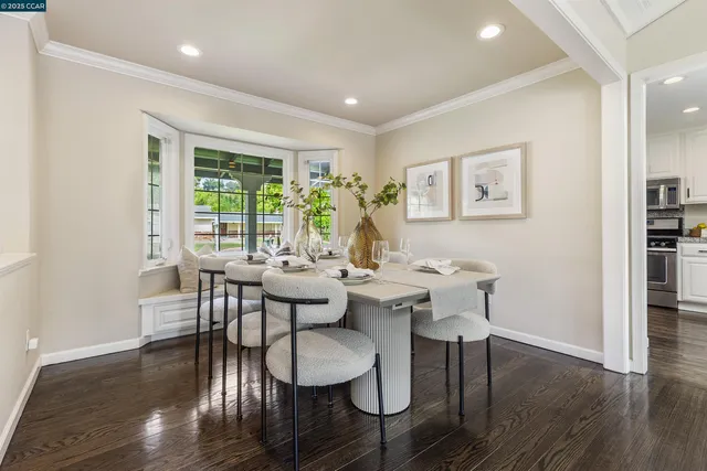 $2,395,000 | 5 Corte Sombrita, Orinda, CA 94563