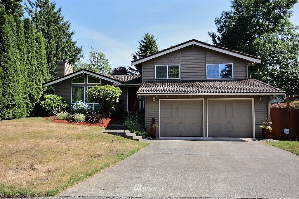 3307 Southeast 16th Place Renton, WA 98058 - Photo 1 of 24 Gallery Image 1