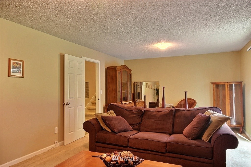 3307 Southeast 16th Place Renton, WA 98058 - Photo 18 of 24 Gallery Image 18