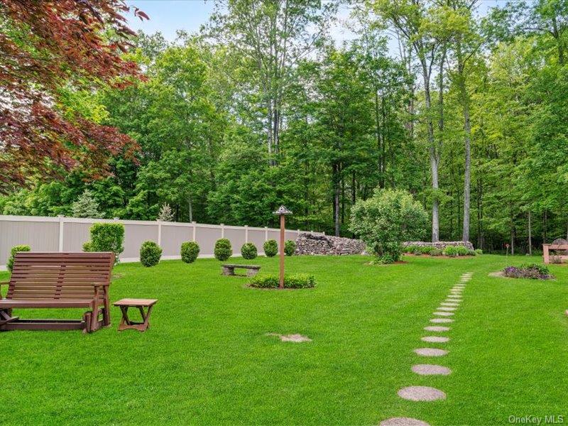 708 Kirbytown Road Middletown, NY 10940 - Photo 27 of 36 Side Yard