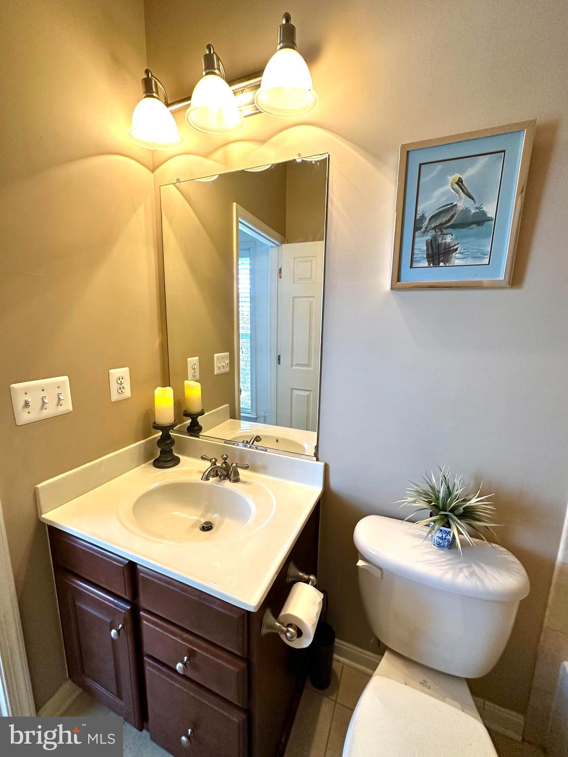 6319 Still Spring Place Alexandria, VA 22315 - Photo 68 of 94 Suite -Full Bath #3 - Upper Level