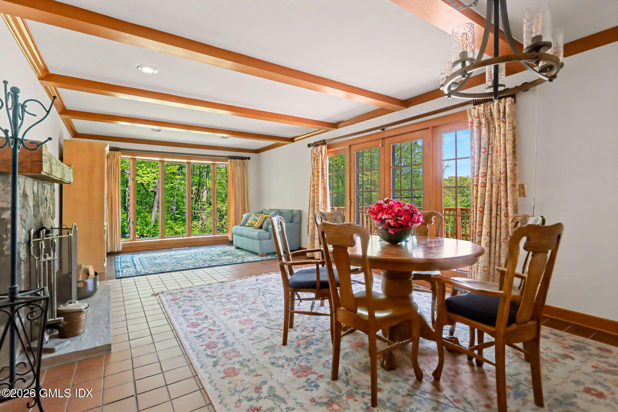 24 Hardscrabble Road Greenwich, CT 06831 - Photo 10 of 34 11-web-or-mls-24-hardscrabble-rd