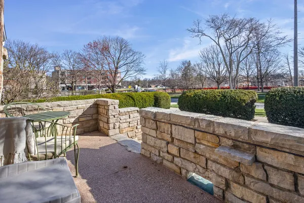 $799,000 | 664 Burton Avenue, Highland Park, IL 60035