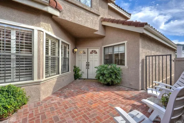 $979,999 | 28766 Vista Valley Drive, Vista, CA 92084