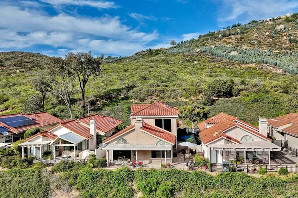$979,999 | 28766 Vista Valley Drive, Vista, CA 92084